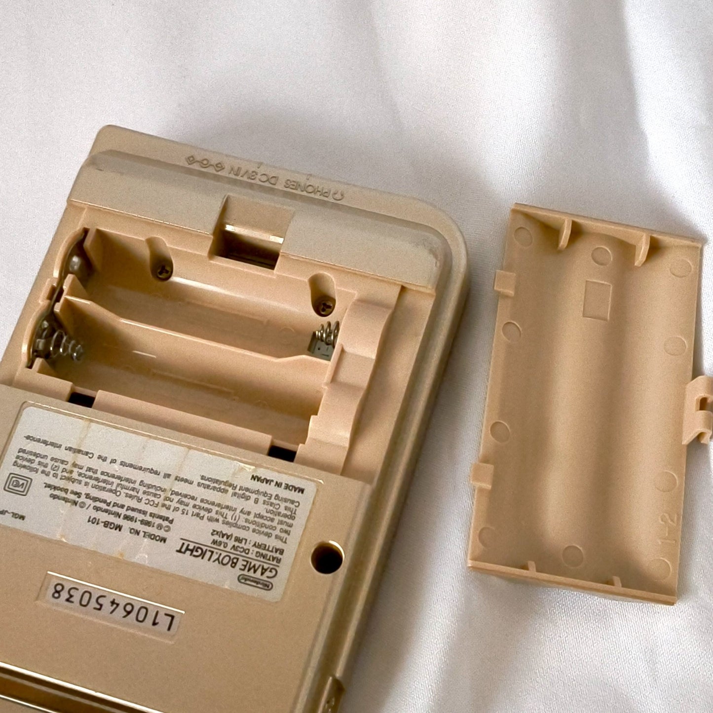 Used, Nintendo Gameboy Light Gold color console MGB-101 w/Game, Working-h0518-