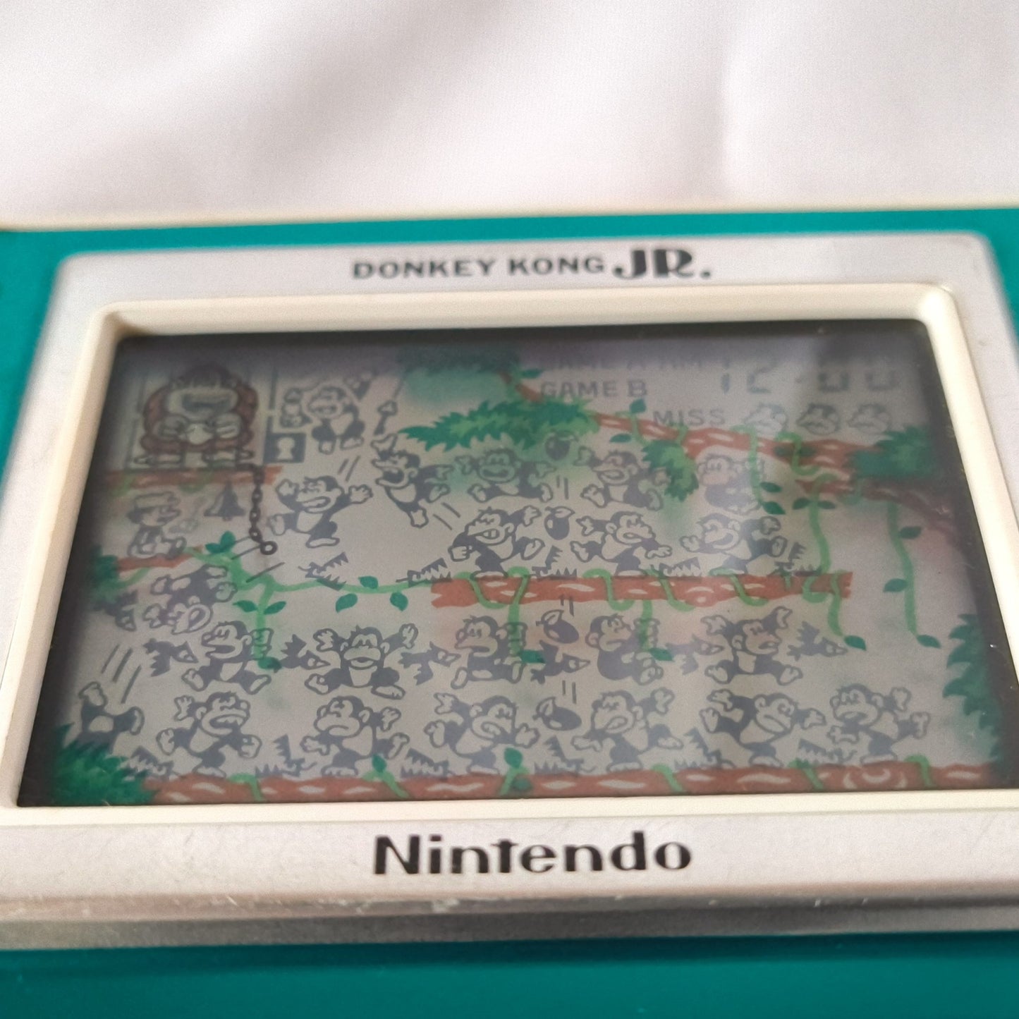Vintage Nintendo Game & Watch Donkey Kong Jr. handheld Game tested -h0518-