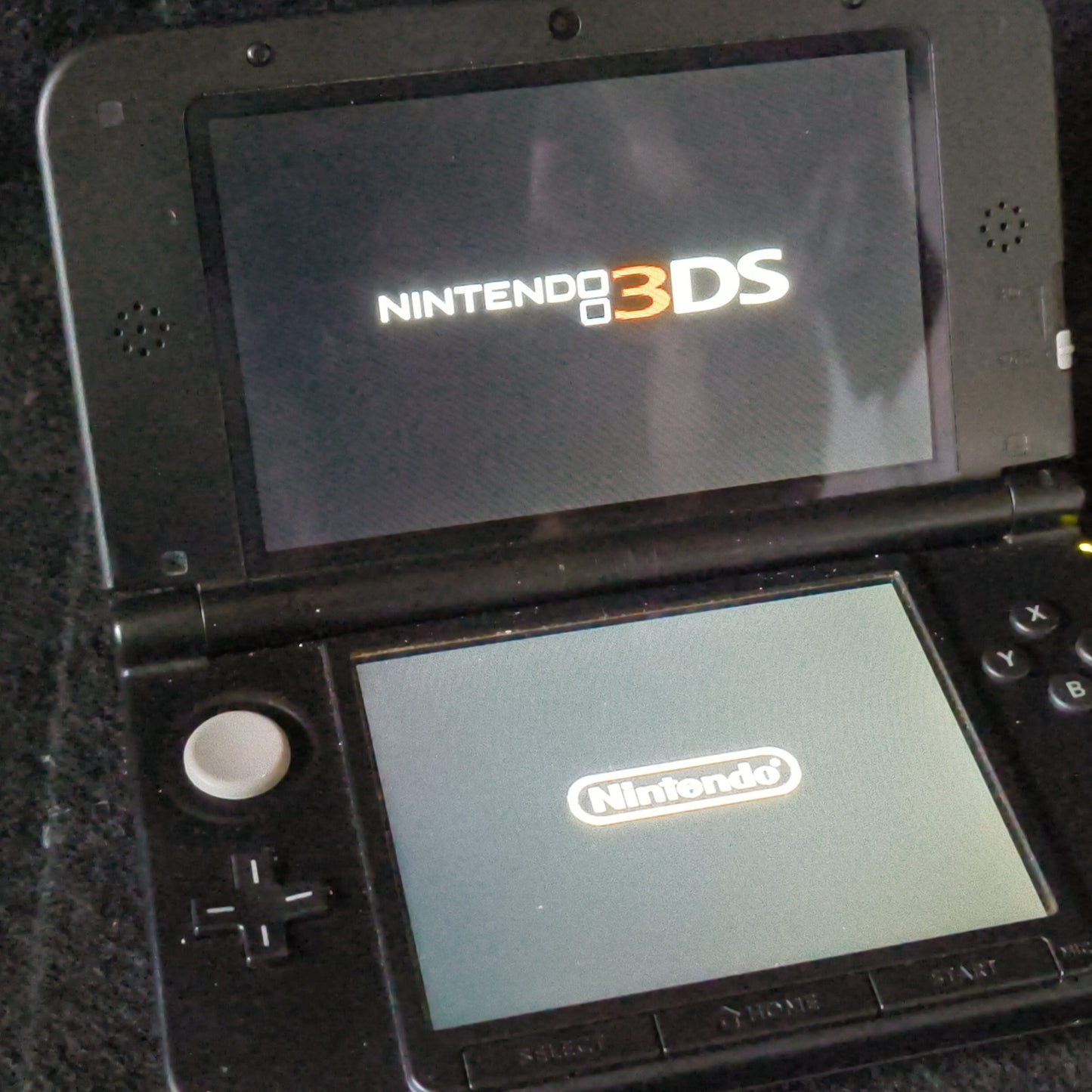 Nintendo 3DS XL LL Pokemon Center limited Premium Y Gold edition Console-h0610-