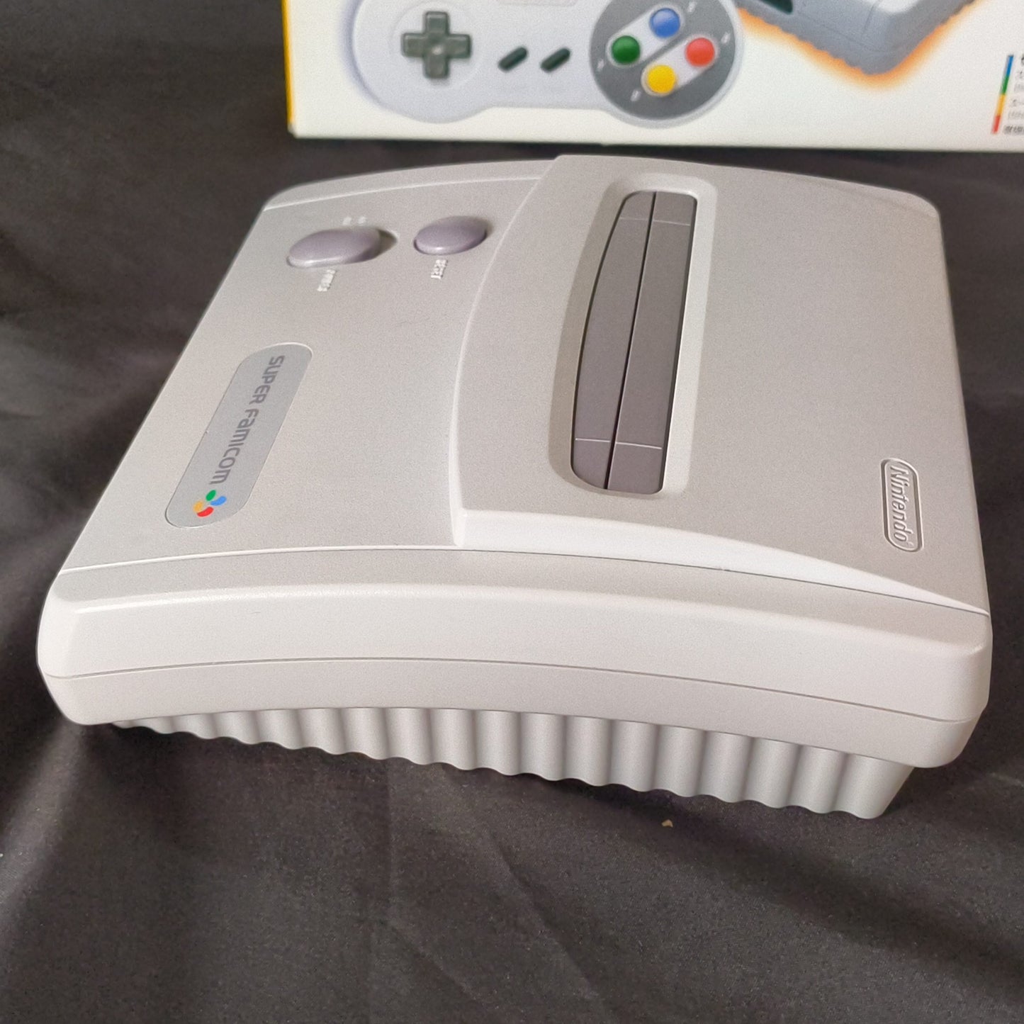 Nintendo Super Famicom Jr. (SNES) Console, Pad, AV cable, W/Boxed /Working-h0710