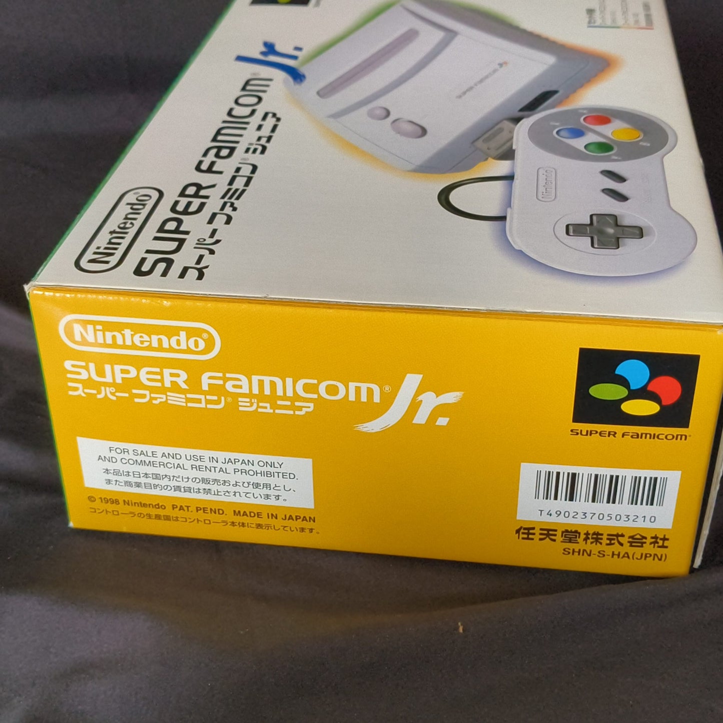 Nintendo Super Famicom Jr. (SNES) Console, Pad, AV cable, W/Boxed /Working-h0710