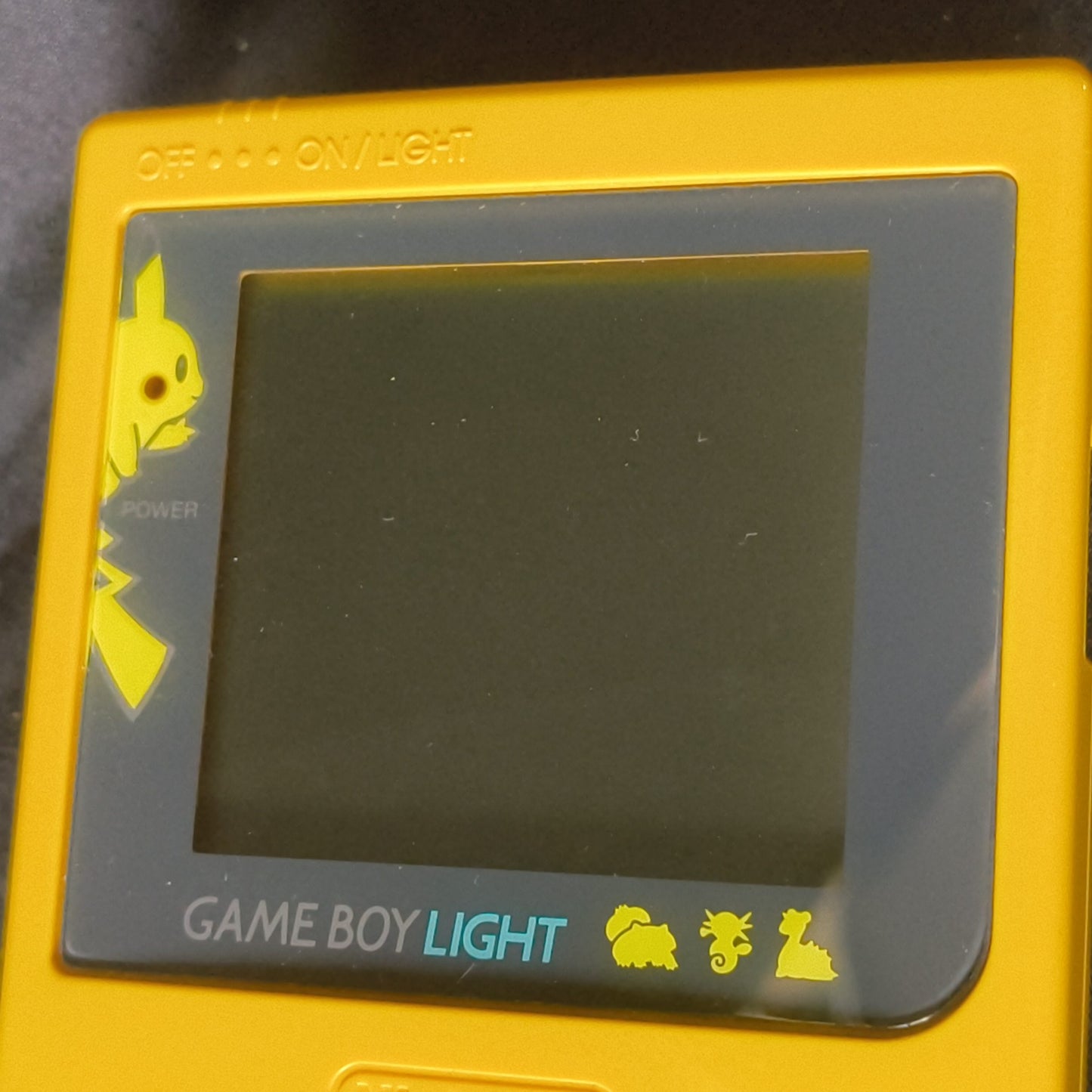 Nintendo Gameboy Light Pokemon Pikachu limited edition console MGB-101-h0718-