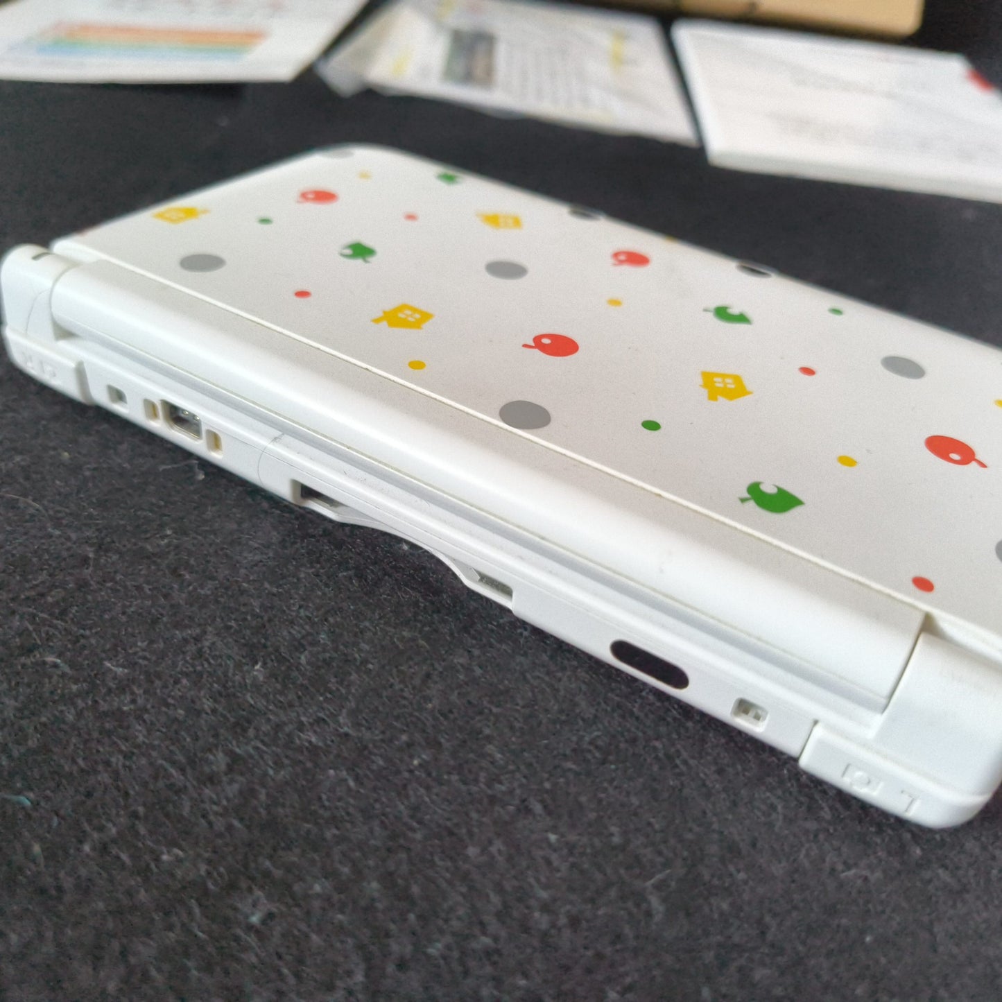 Nintendo 3DS LL Animal Crossing Limited Console and charger set, Working-h0805-