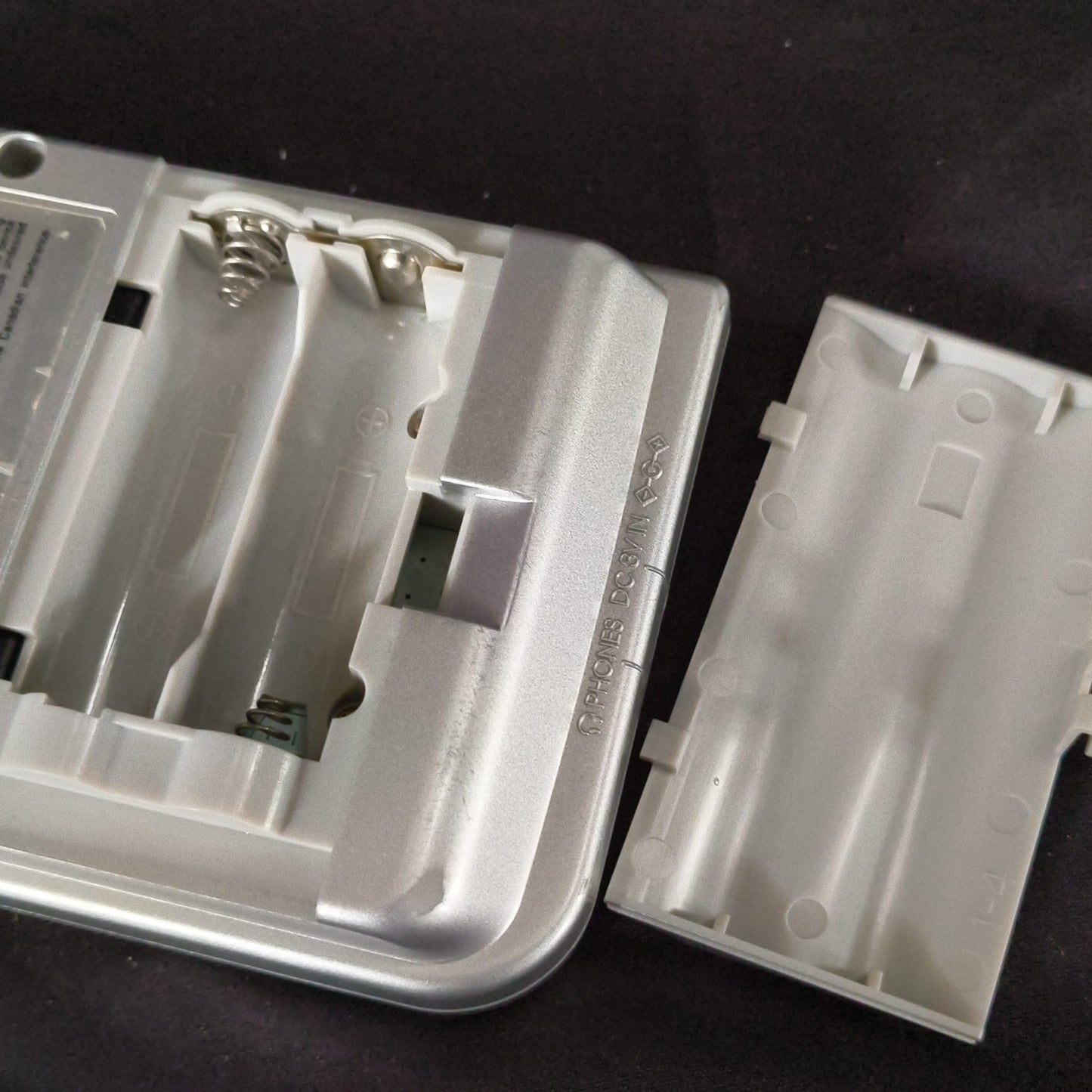 Used, Nintendo Gameboy Light Silver color console MGB-101 and Game set, Working