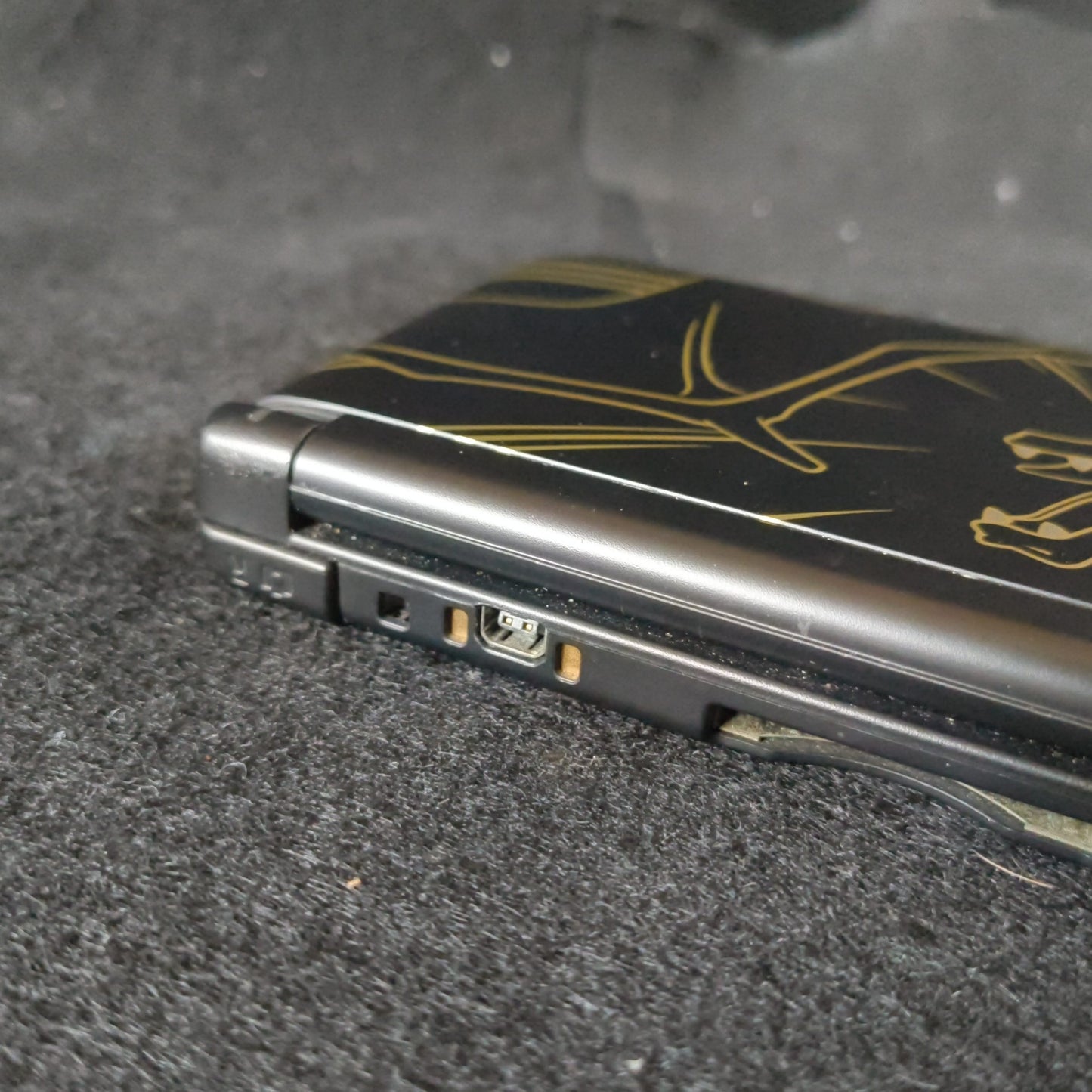 Japan Ver. Nintendo 3DS XL LL Pokemon Center limited Charizard edition Console