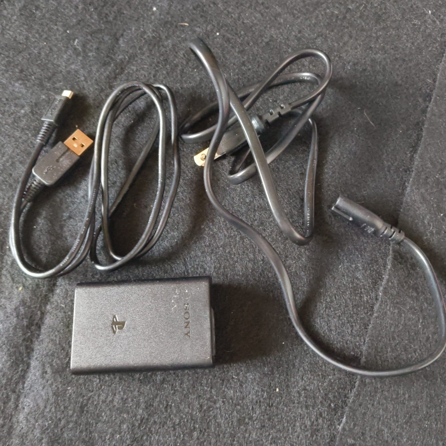 SONY PS Vita PCH-2000 Neon Orange Console 1GB, w/Manual Box set, Working, Japan