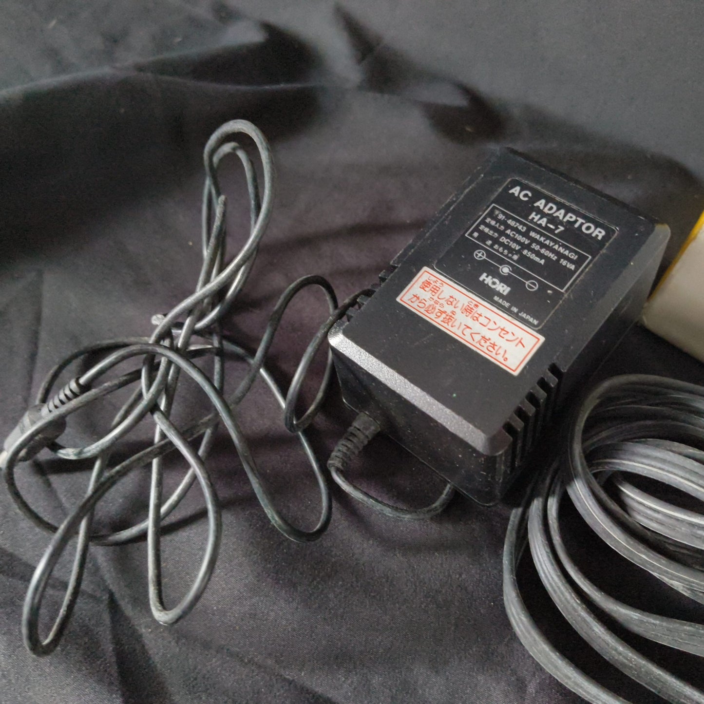 Nintendo Super Famicom Jr. (SNES) Console w/Pad, AV cable, PSU, Box set, Working