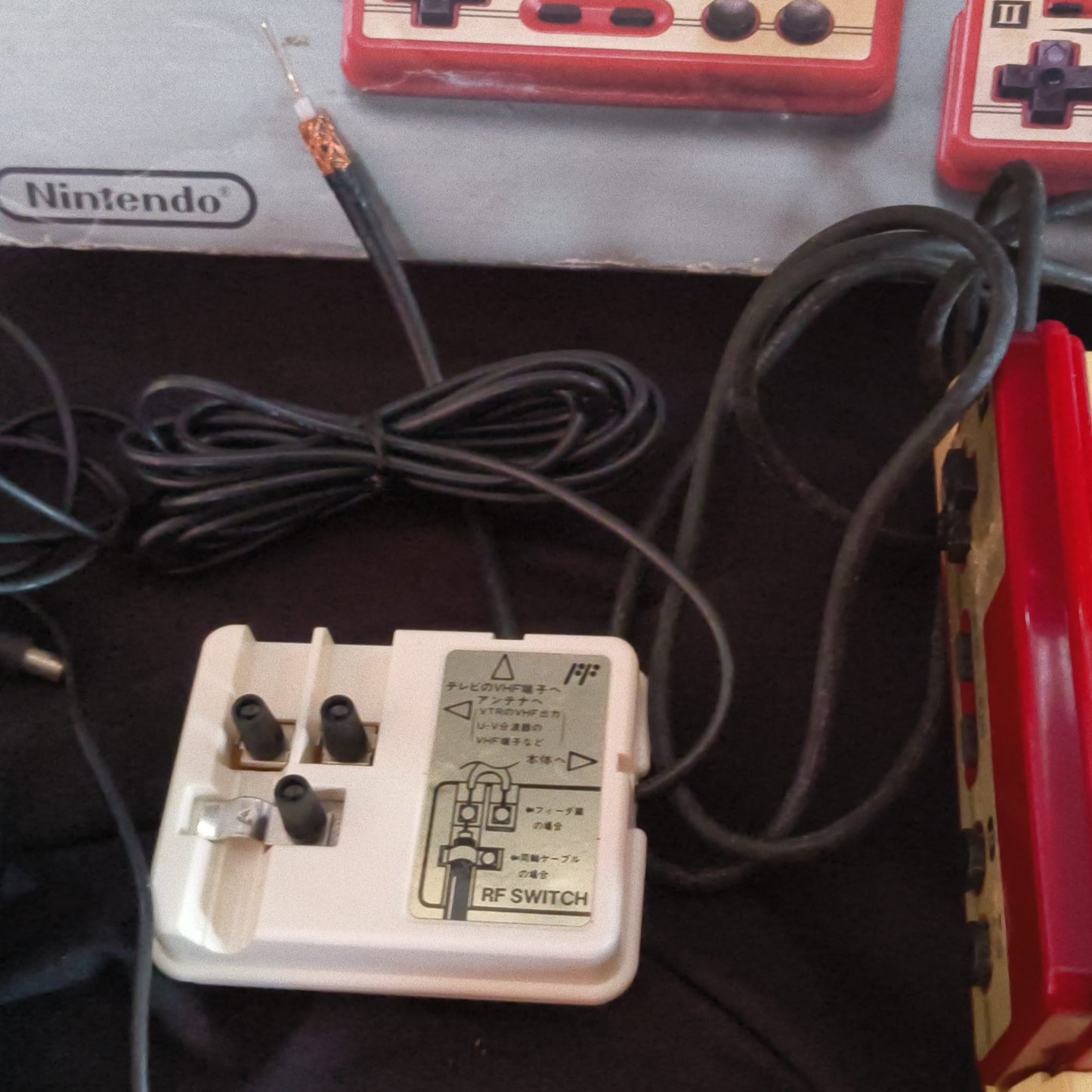 Nintendo Famicom NES HVC-001 Console, PSU, RF switch and Box set, Working-h0916-