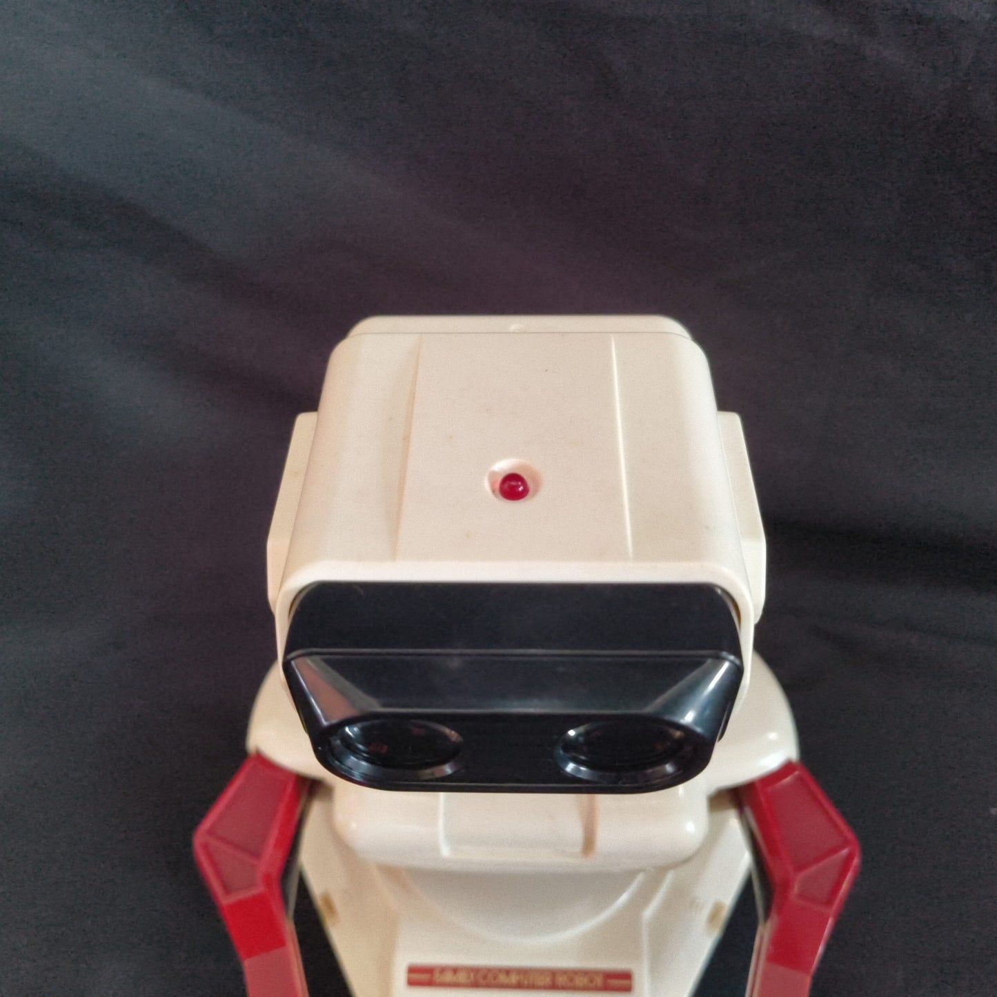 Nintendo Famicom ROB Robot HVC-012 Boxed – Arm Moves Sideways Only, Parts/Repair