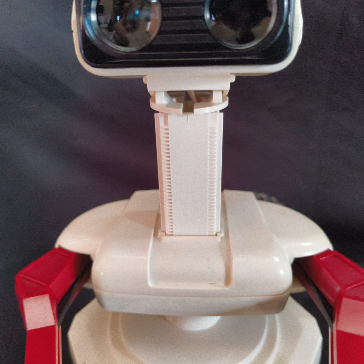 Nintendo Famicom ROB Robot HVC-012 Boxed – Arm Moves Sideways Only, Parts/Repair