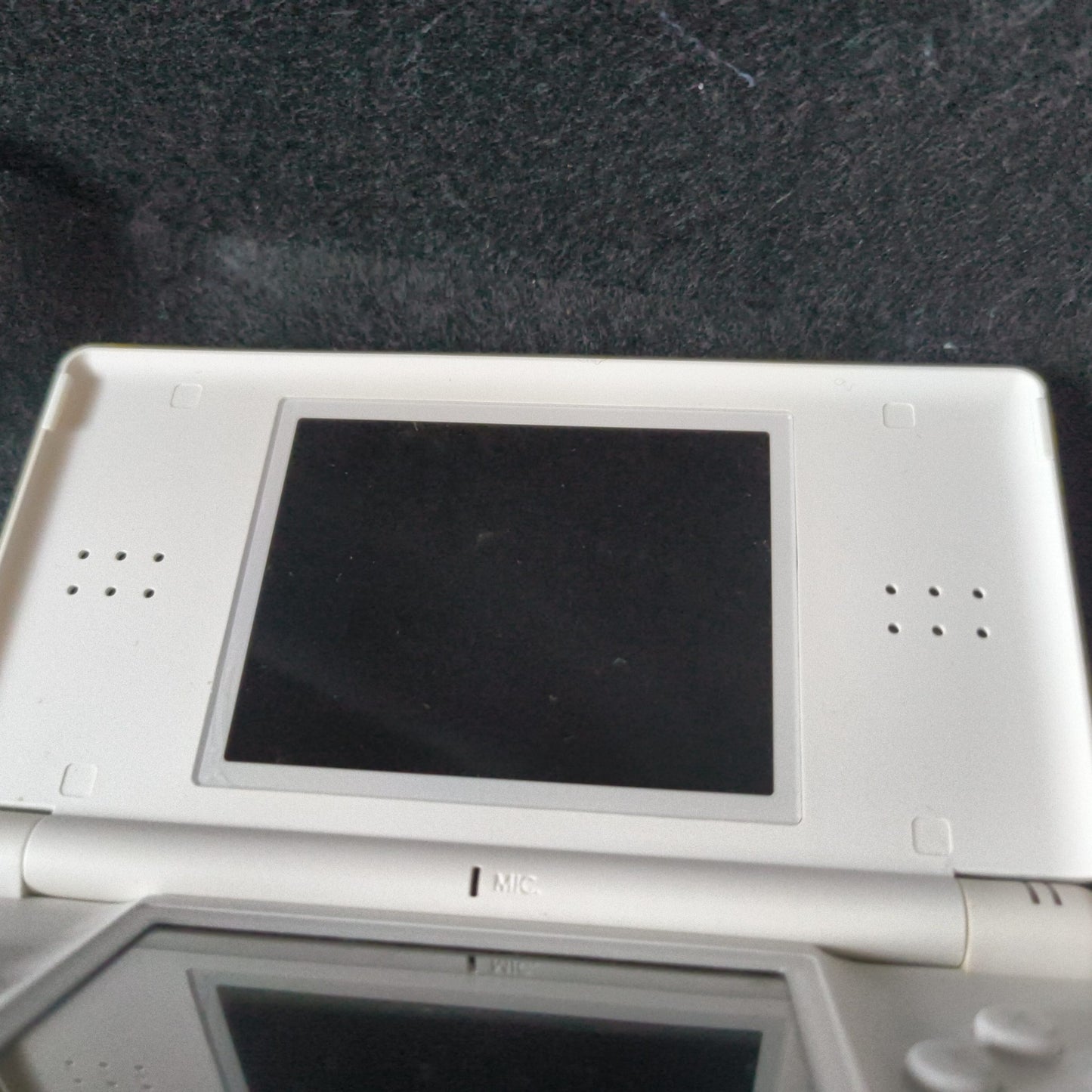 Nintendo DS Lite FINAL FANTASY XI Revenant Wings Limited Edition console, Japan