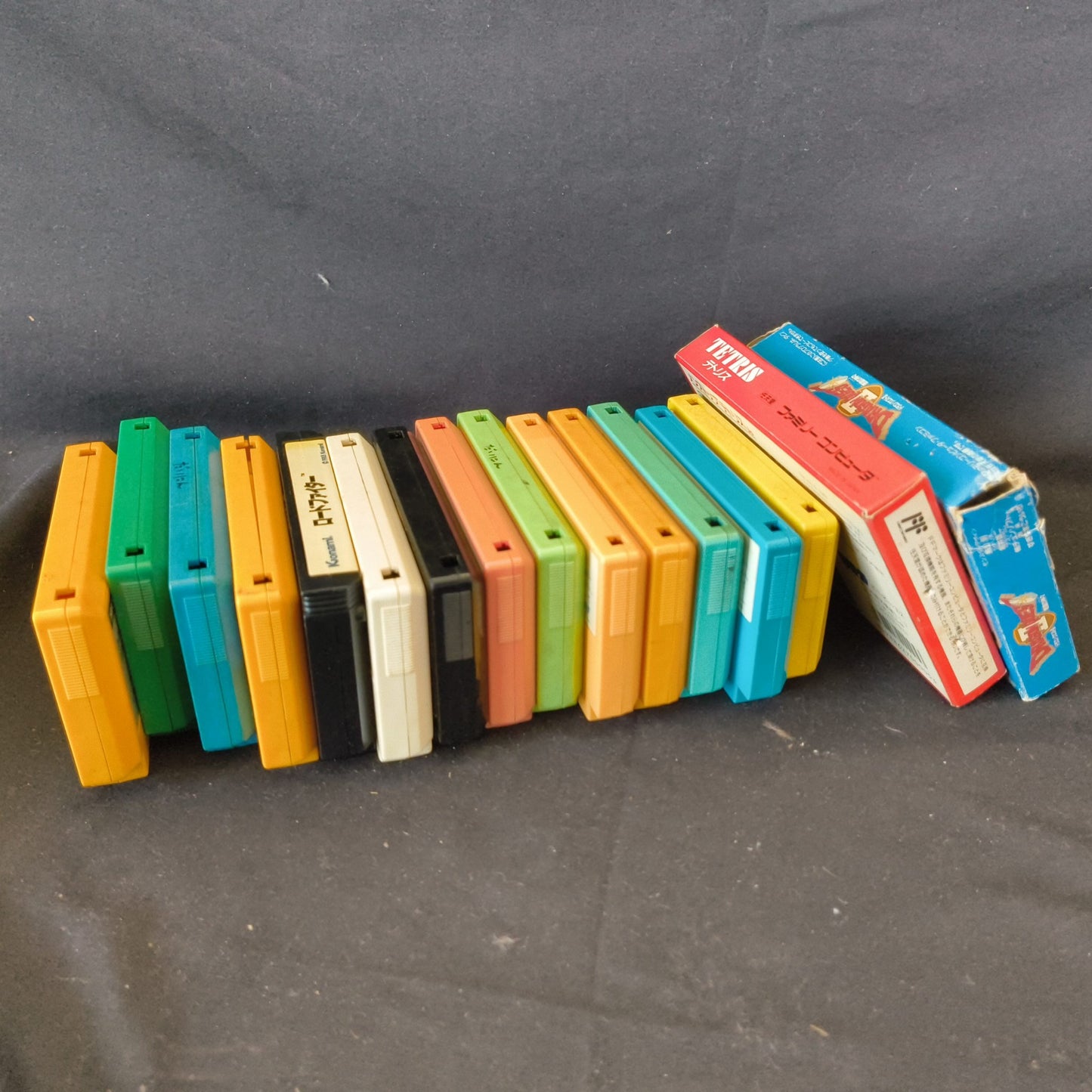 Wholesale lots of 16 Nintendo Famicom FC NES Game Cartridges set, Japan, AS-IS