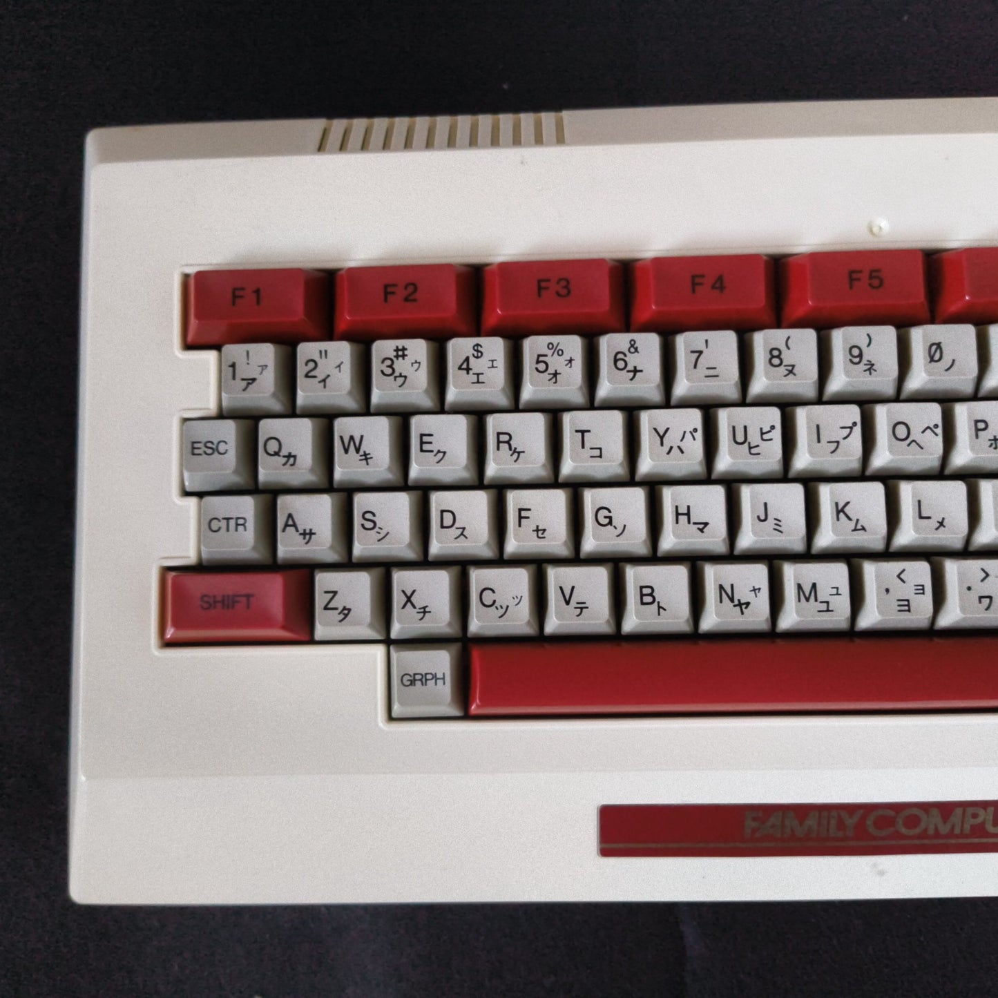 Nintendo Famicom Family Basic Keyboard console ,manual HVC-007 Boxed set-h1031-