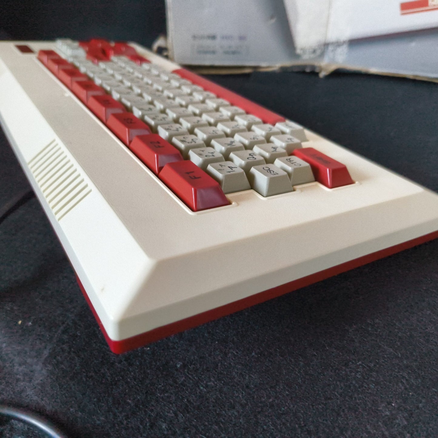 Nintendo Famicom Family Basic Keyboard console ,manual HVC-007 Boxed set-h1031-