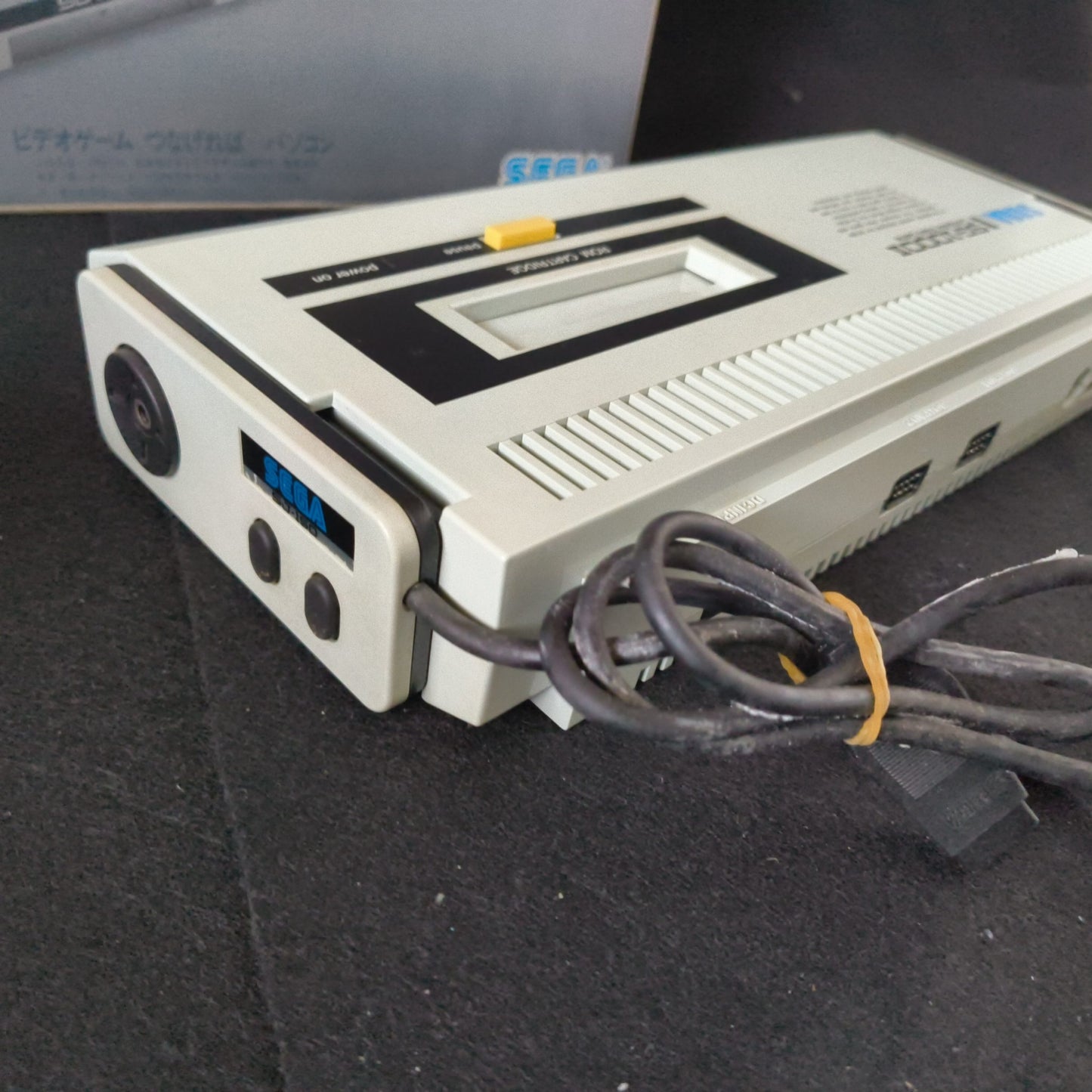 Defective, SEGA SG-1000Ⅱ CONSOLE System, two pads and Box set,