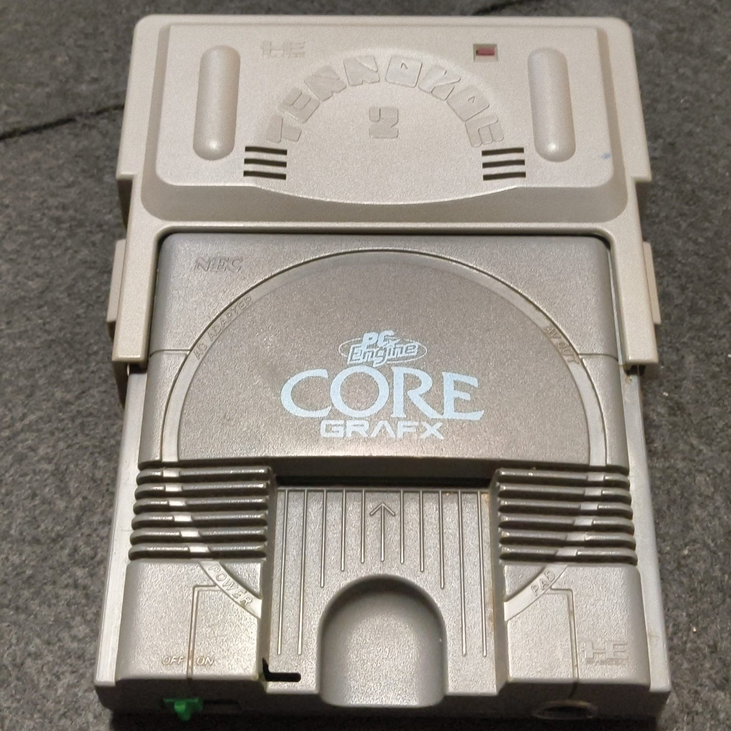 NEC PC Engine Coregrafx Console PI-TG3 and pad set, Working, Japan -h1102-1