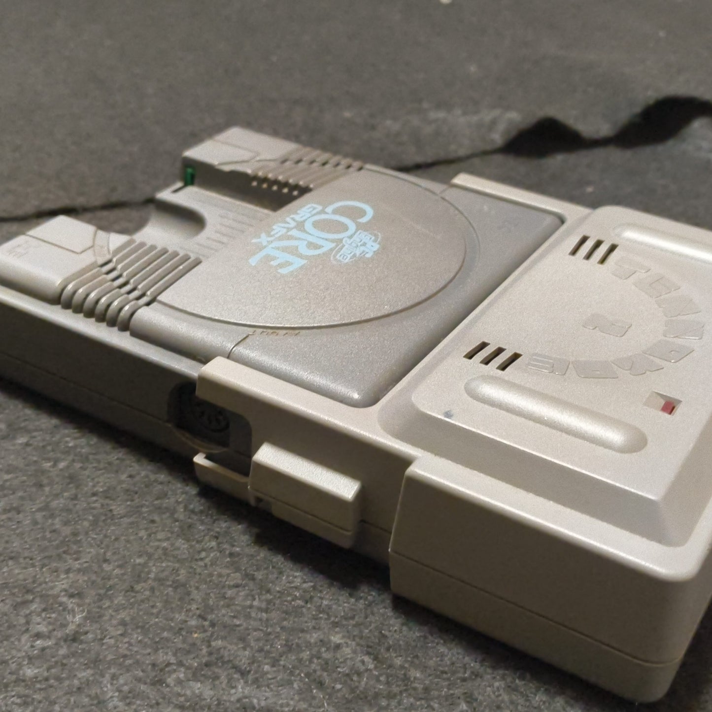 NEC PC Engine Coregrafx Console PI-TG3 and pad set, Working, Japan -h1102-1