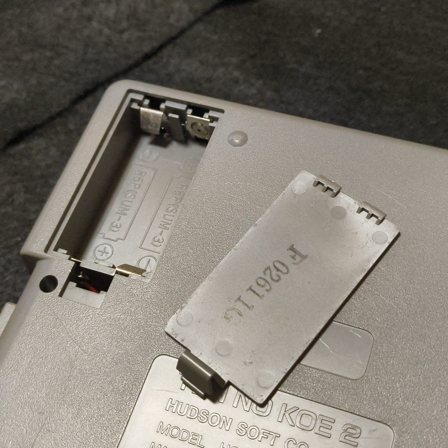 NEC PC Engine Coregrafx Console PI-TG3 and pad set, Working, Japan -h1102-1