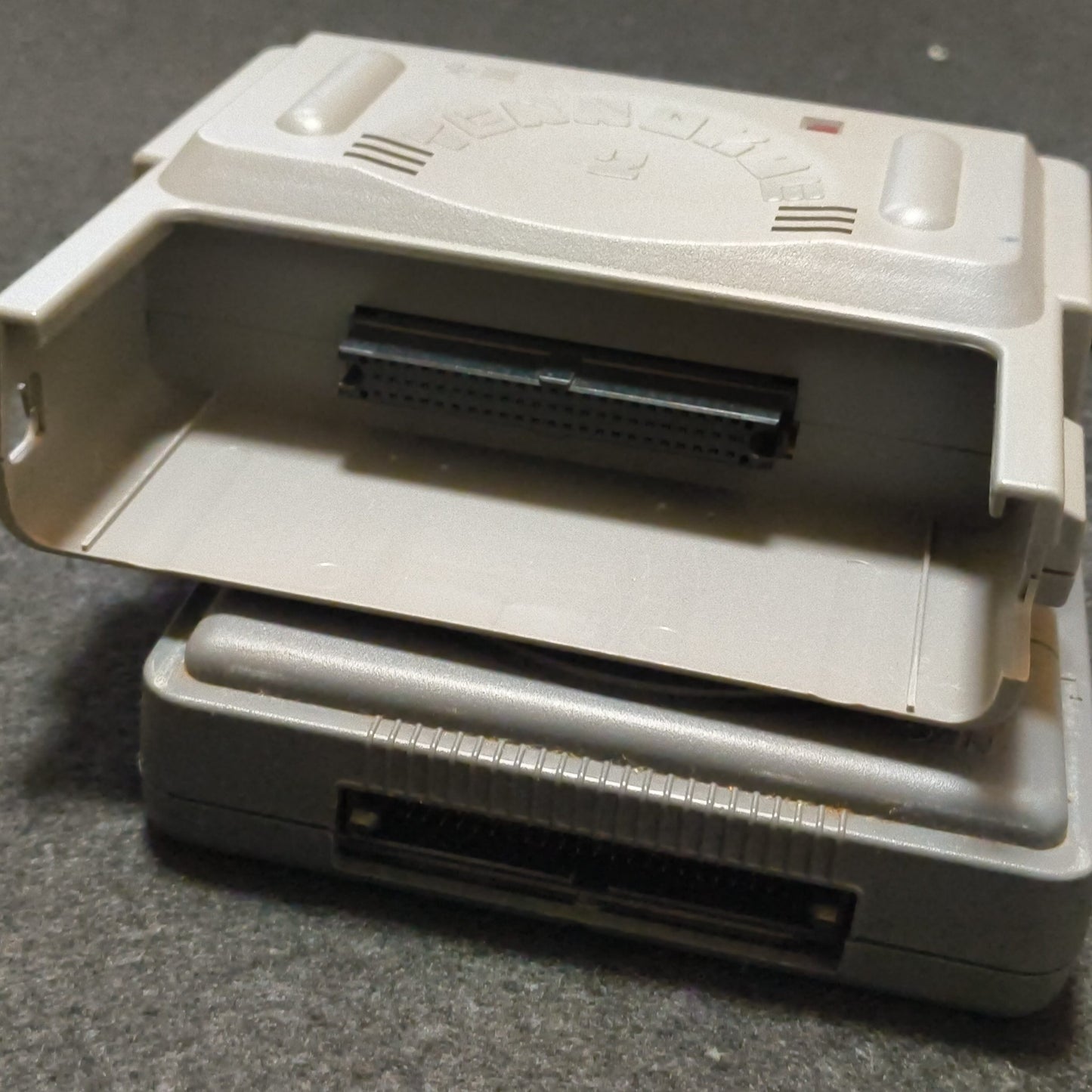 NEC PC Engine Coregrafx Console PI-TG3 and pad set, Working, Japan -h1102-1