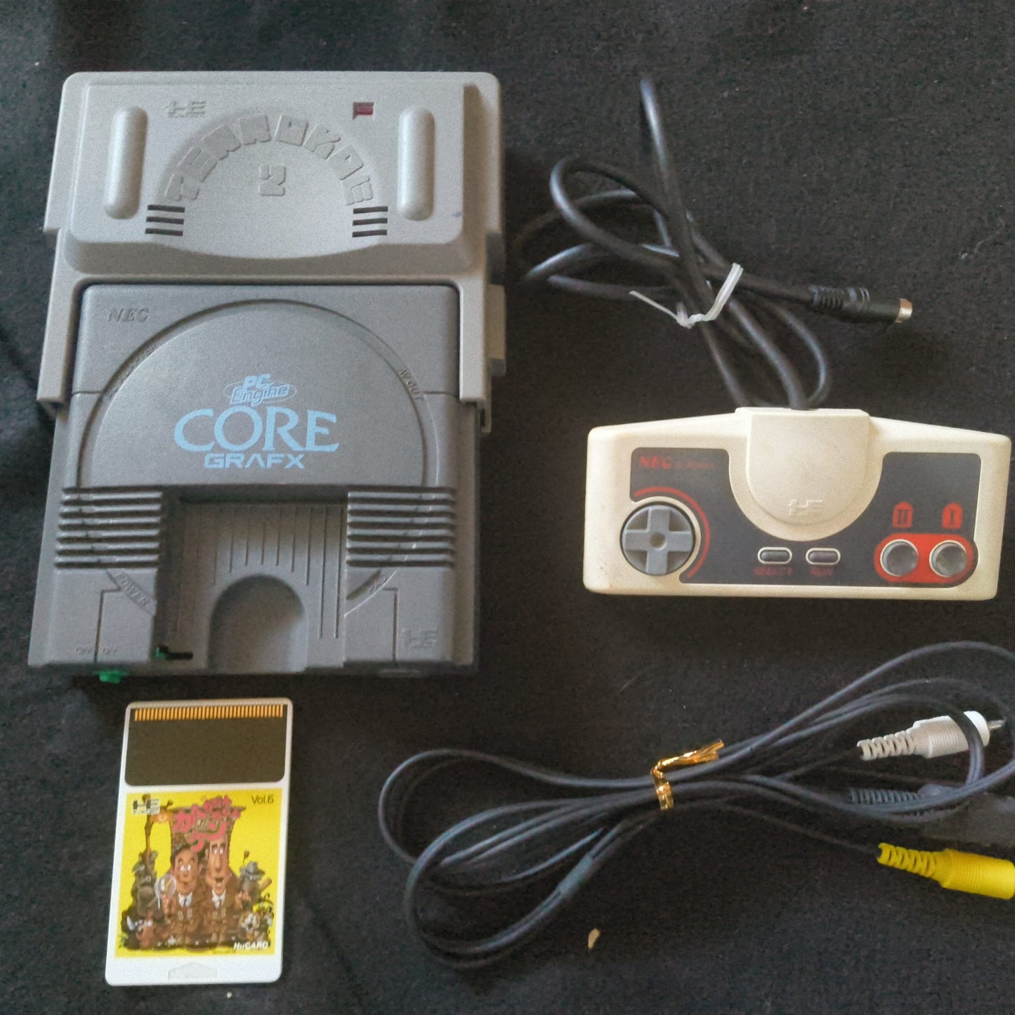 NEC PC Engine Coregrafx Console PI-TG3 and pad set, Working, Japan -h1102-1