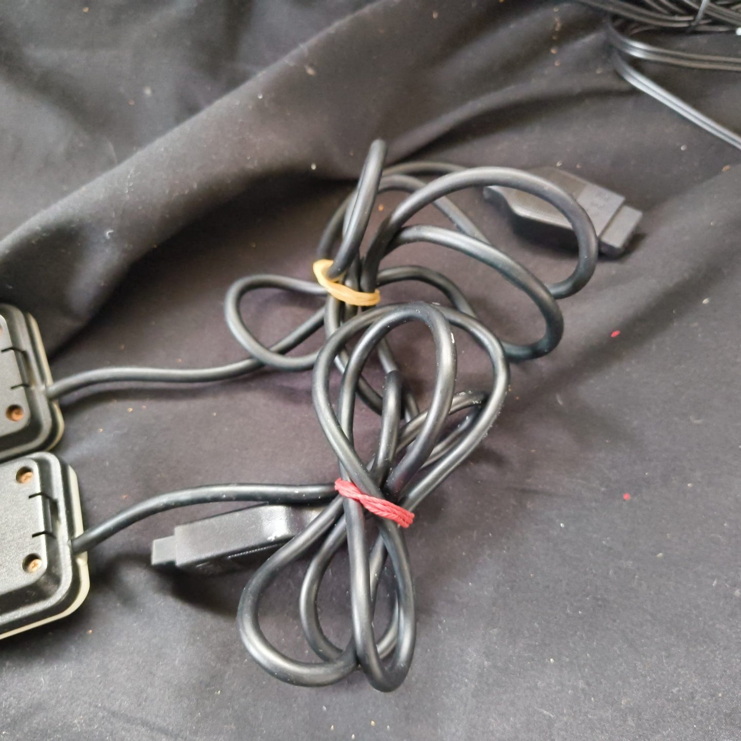 SEGA MARK 3 III CONSOLE (Sega Master System) ,w/Pads, PSU, AV cable Box, Working