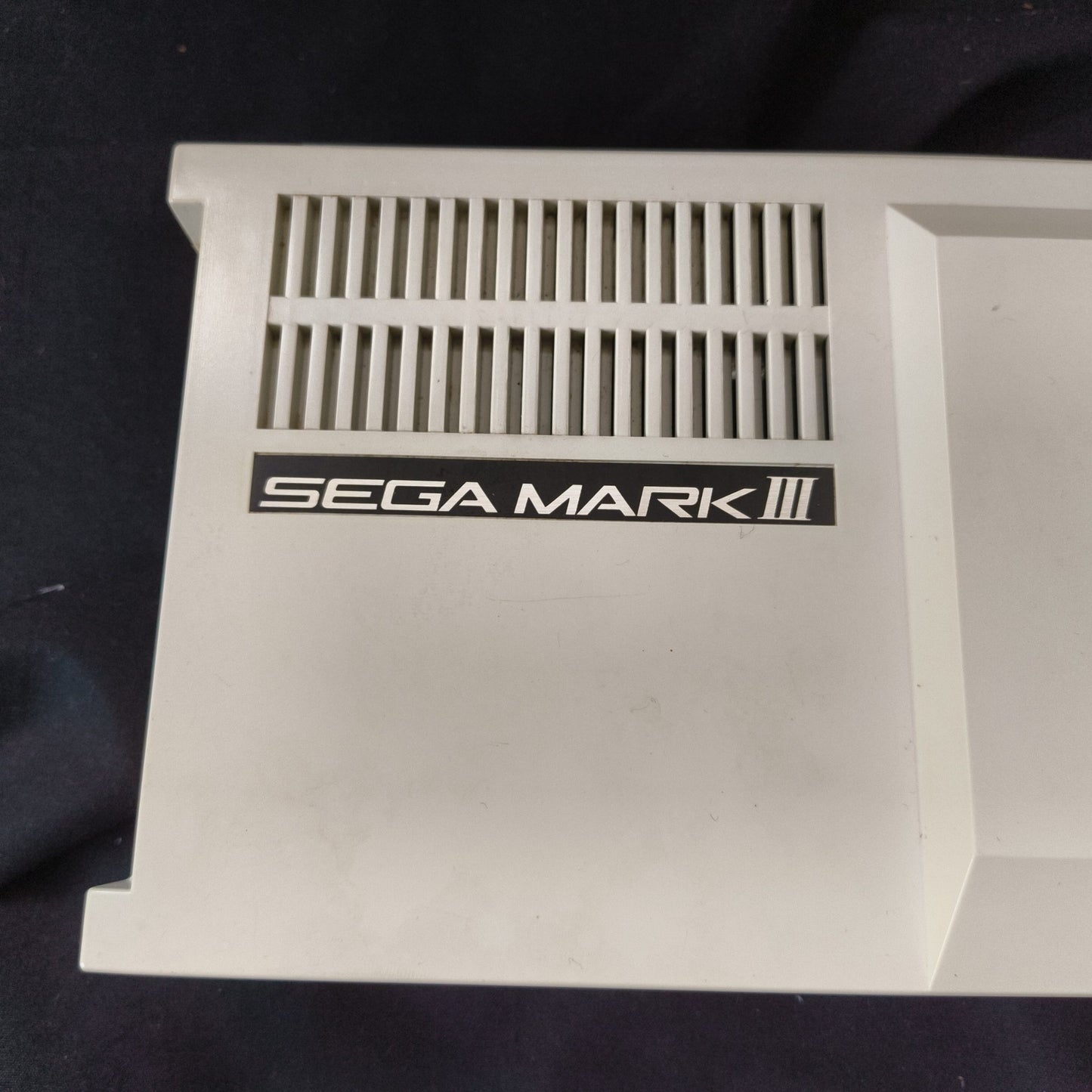 SEGA MARK 3 III CONSOLE (Sega Master System) ,w/Pads, PSU, AV cable Box, Working