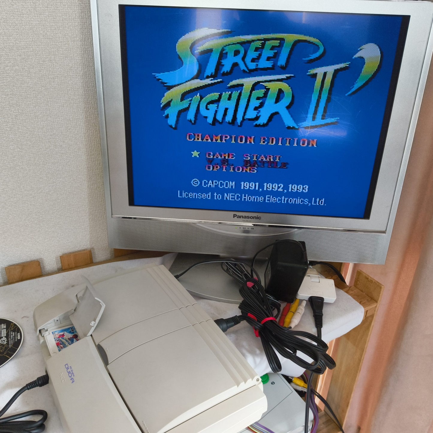 NEC PC Engine DUO-R Console (TurboDUO PI-TG10), w/Pad, AV cable, Box, Working