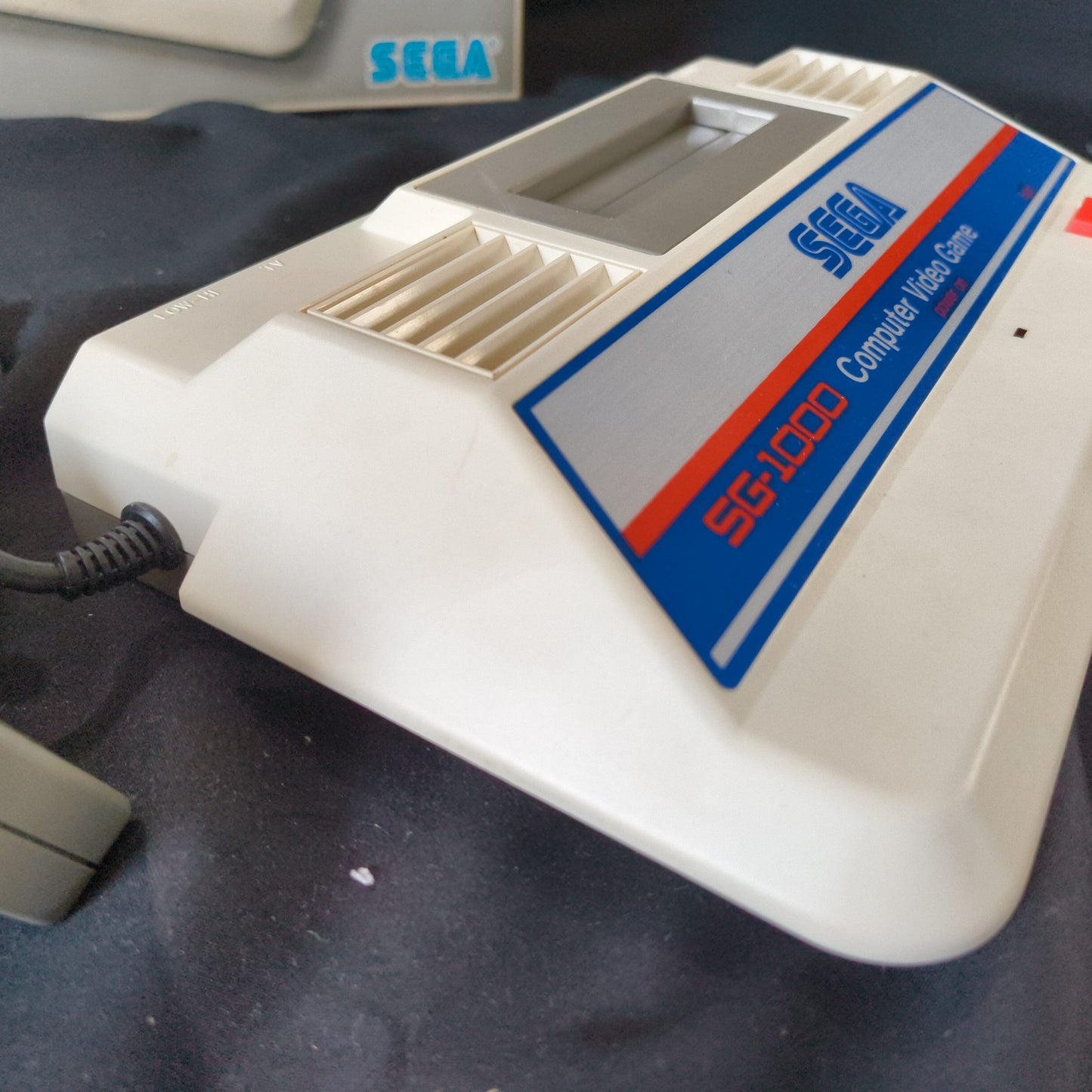 SEGA SG-1000 SG1000 CONSOLE system, PSU and Pad in the Box set Working, Japan