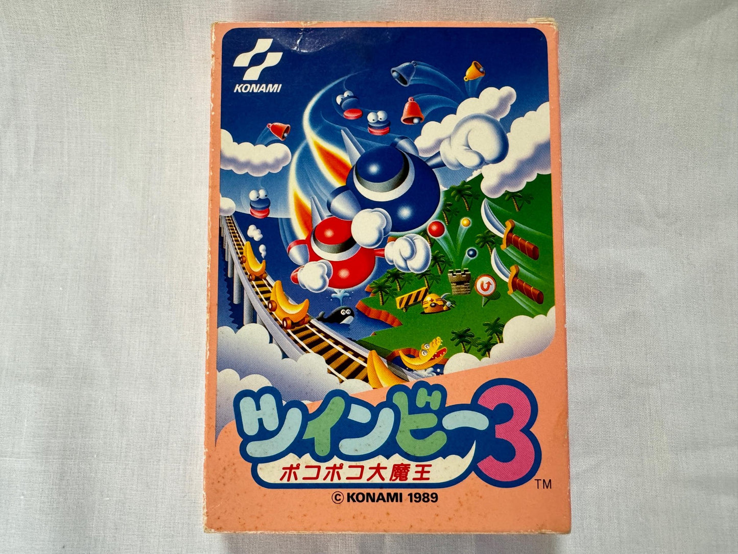 TWINBEE 3 Poko Poko Nintendo Famicom FC Cart w/Box Japan Twin bee-g1126-