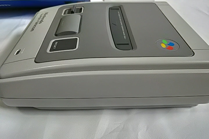 Super Famicom SNES console (SNES/SHVC-001),2 pads,AV cable,Manual