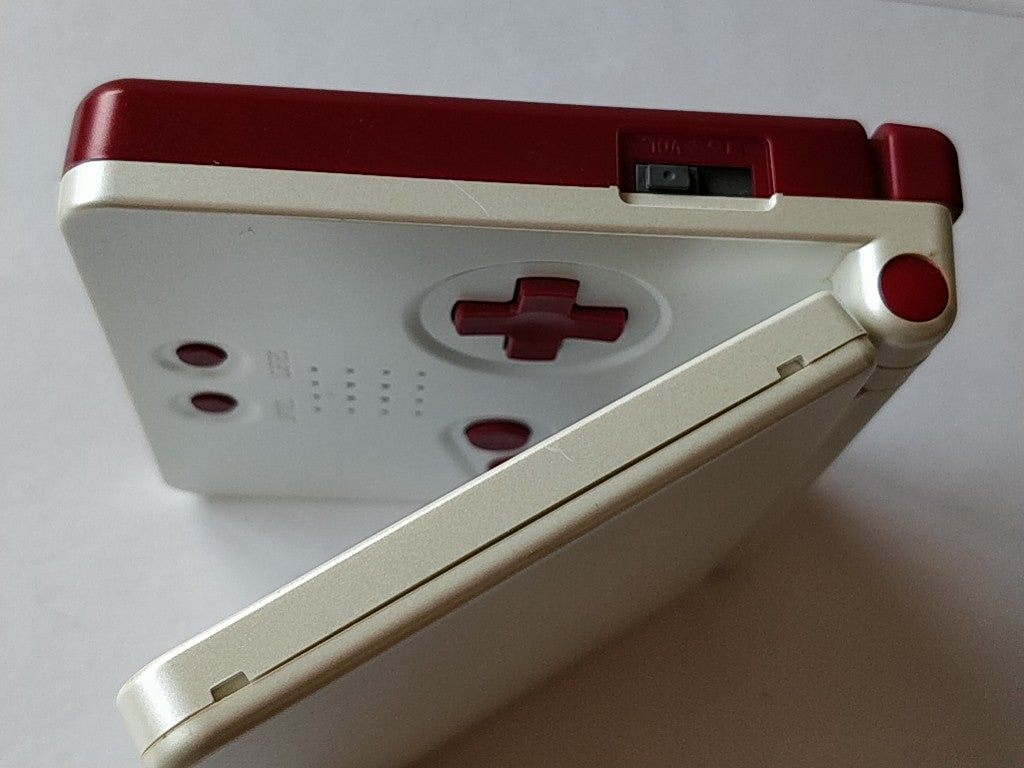 Nintendo GAMEBOY ADVANCE SP Console Famicom color edition,Charger