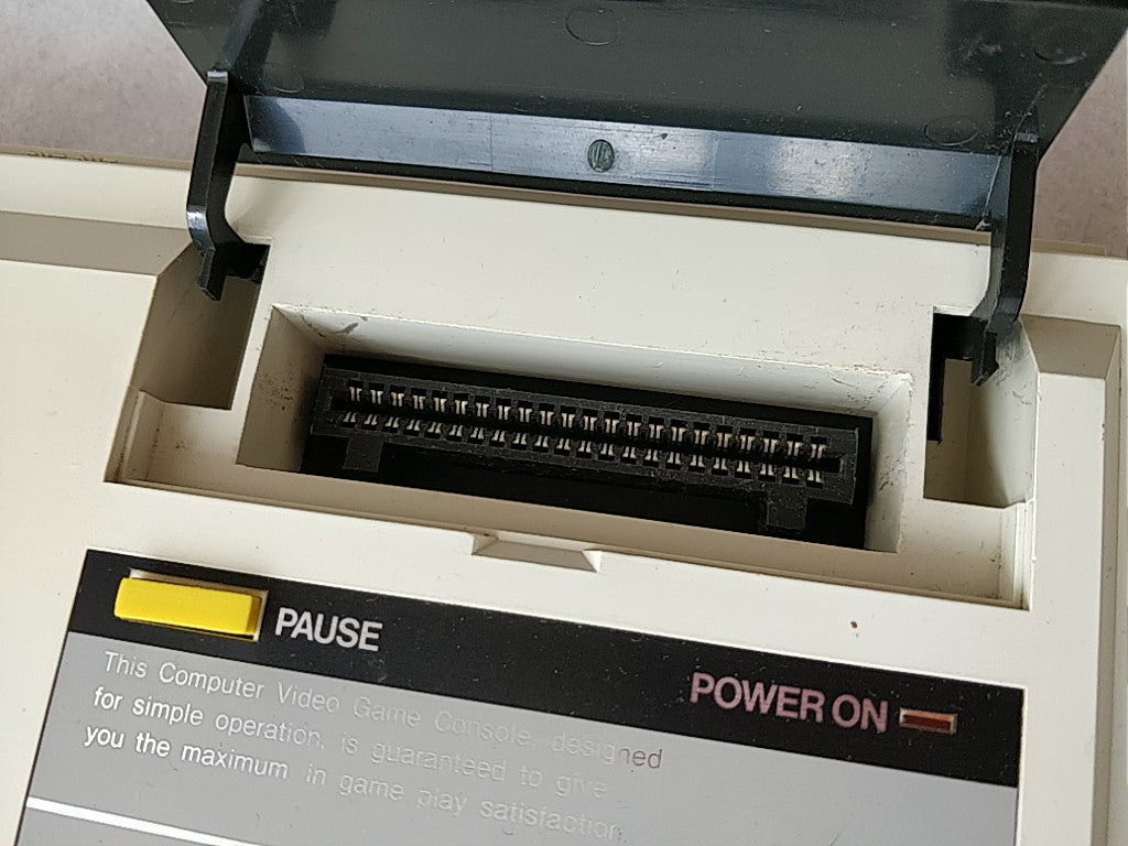 Console de jeux Sega Master System PAL (nue avec câbles et contrôleur)  (Vintage Era)