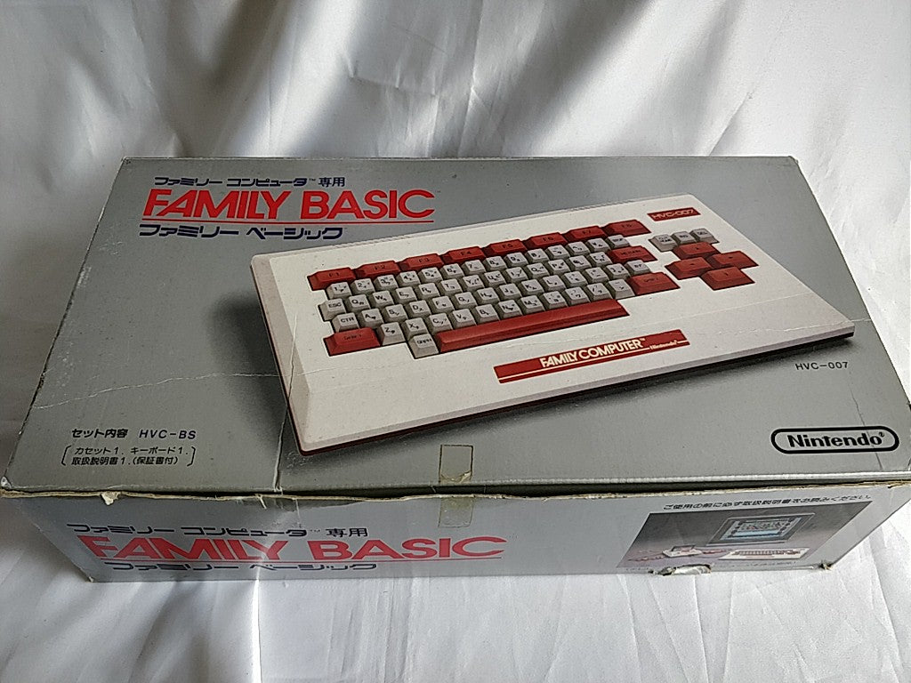 Nintendo Famicom Family Basic Keyboard console ,manual HVC-007
