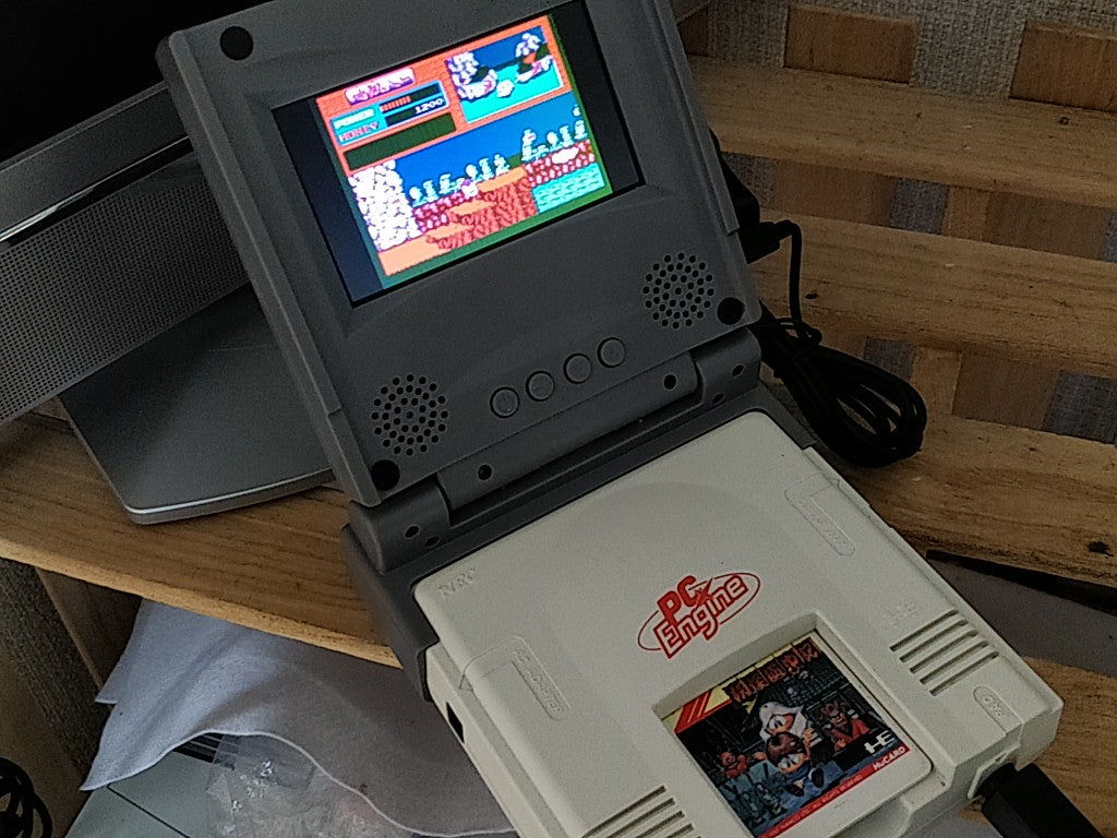 PC Engine Portable Monitor LCD and PC Engine white Console,Pad,Games set -c1104-