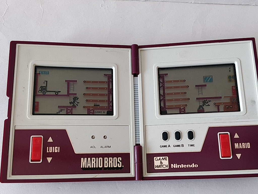 1980s Nintendo Game & Watch Repair-Maintenance, Hobbies & Toys, Memorabilia  & Collectibles, Vintage Collectibles on Carousell