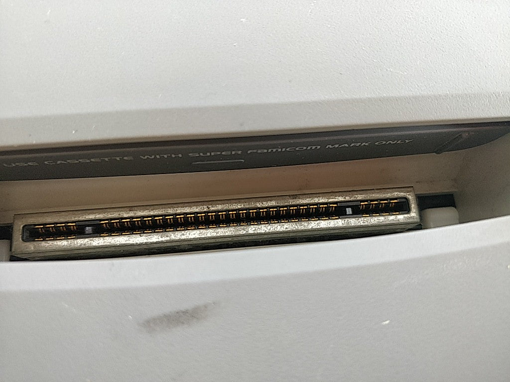 Super Famicom SNES console (SNES/SHVC-001),Pads and Game set tested-d0211- - Hakushin Retro Game shop