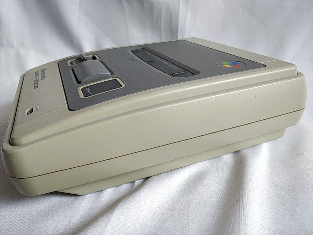 Super Famicom SNES console (SNES/SHVC-001),Pads and Game set tested-d0211- - Hakushin Retro Game shop
