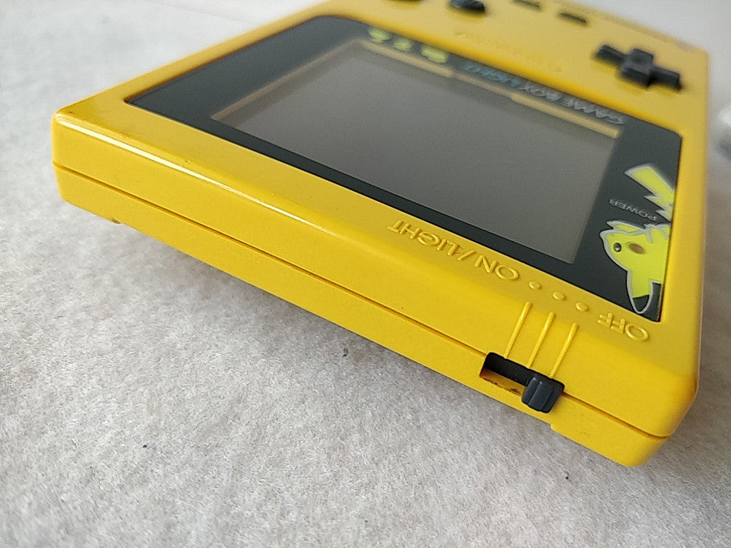 Nintendo Gameboy Light Pokemon Pikachu limited edition console set MGB-101-d0706