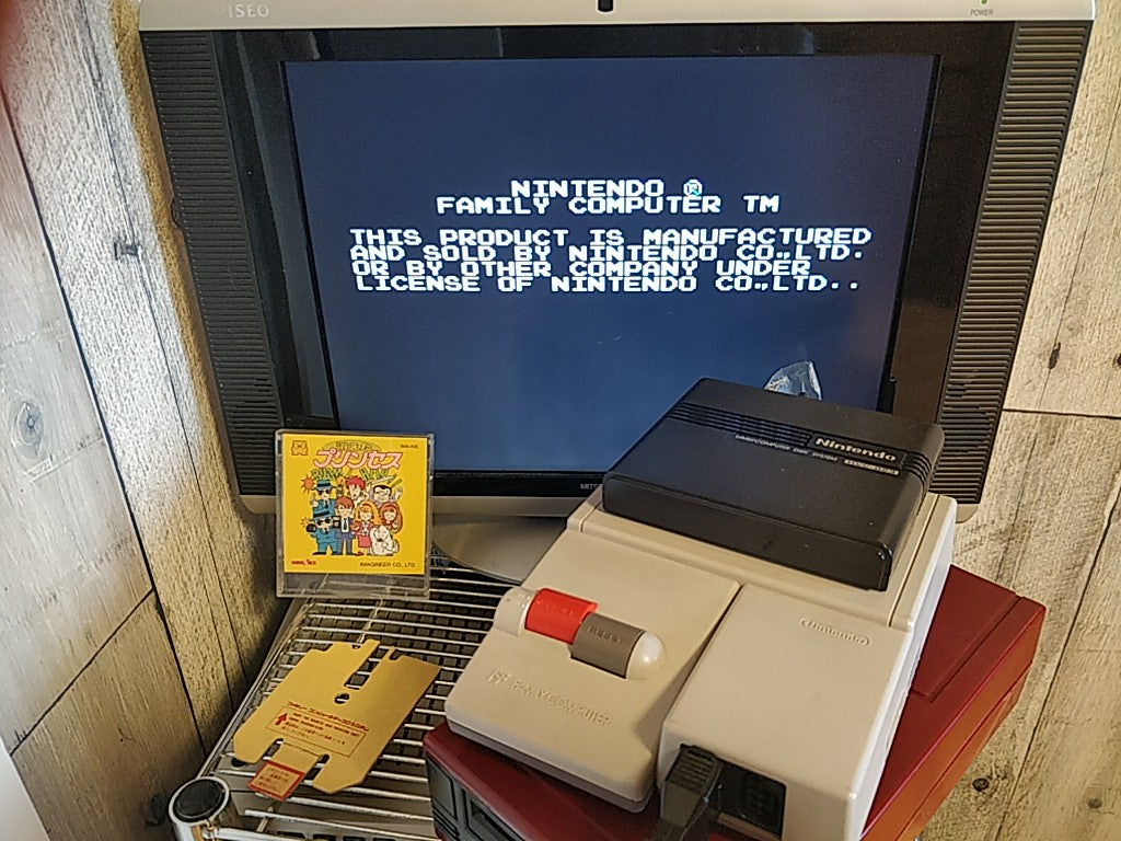 Kieta Princess FAMICOM (NES) Disk System Game Disk and box set tested-d0809-