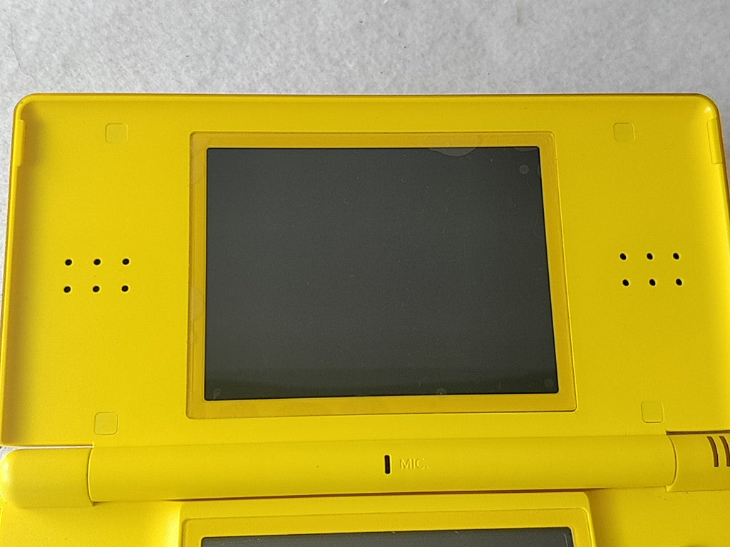Nintendo DSi LL Yellow Console With charger BOX game limited