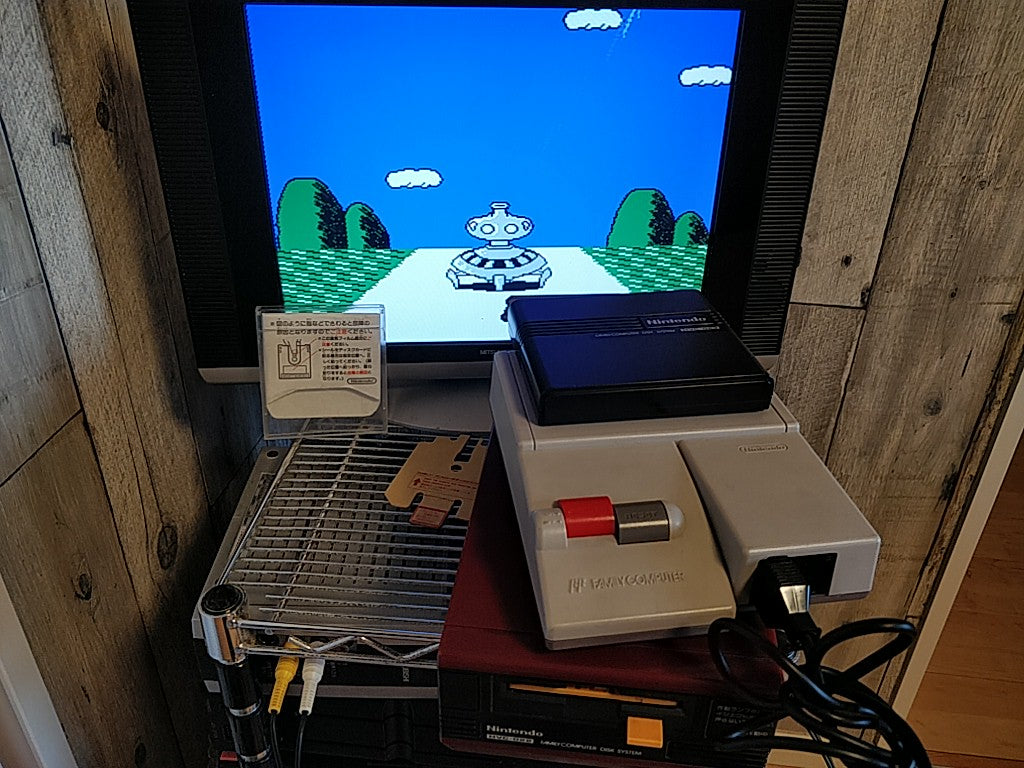 Moero Twinbee Stinger FAMICOM (NES) Disk System/Game Disk and Box set-d1019- - Hakushin Retro Game shop