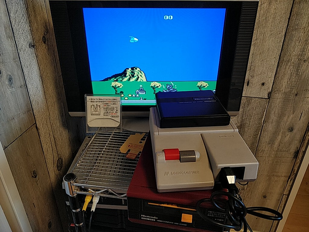 Moero Twinbee Stinger FAMICOM (NES) Disk System/Game Disk and Box set-d1019- - Hakushin Retro Game shop