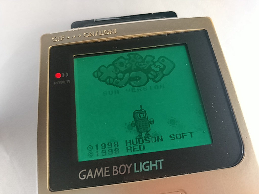 Nintendo: Game Boy Light - Merchoid
