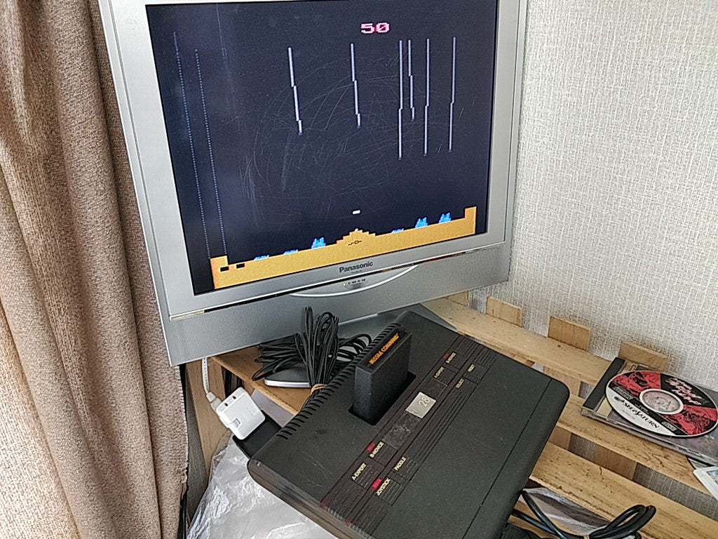 Atari 2800 Console, Controller Pads, PSU, RF Switch cable, Game set -e0620-