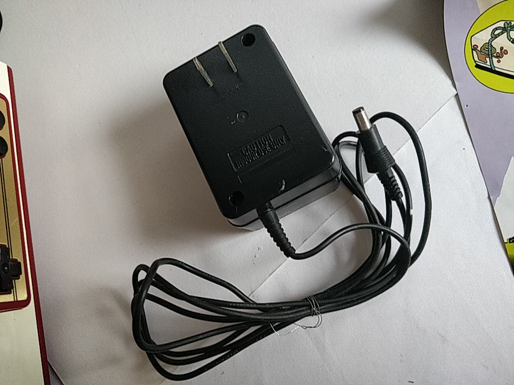 Nintendo Famicom NES HVC-001 Console, PSU ,Manual, Flyer and Box set-e0805-