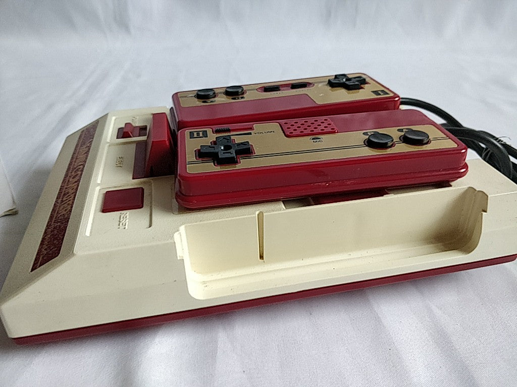 Nintendo Famicom NES HVC-001 Console, PSU ,Manual, Flyer and Box set-e0805-