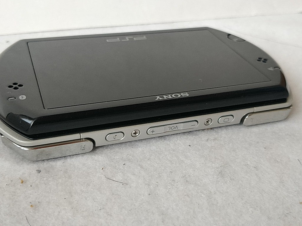 SONY PSP Go Playstation Portable console, manual, battery cable, Boxed -e0810-