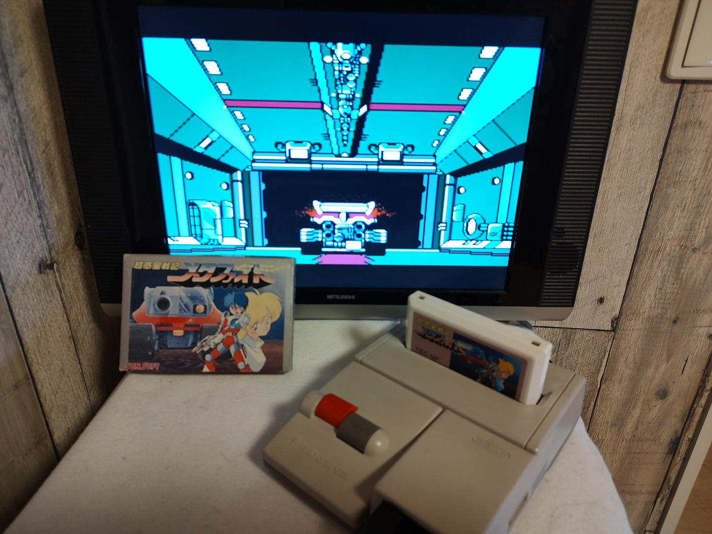 Cho Wakusei Senki META FIGHT Nintendo FAMICOM(NES) Cartridge, Manual, Box-e1121-