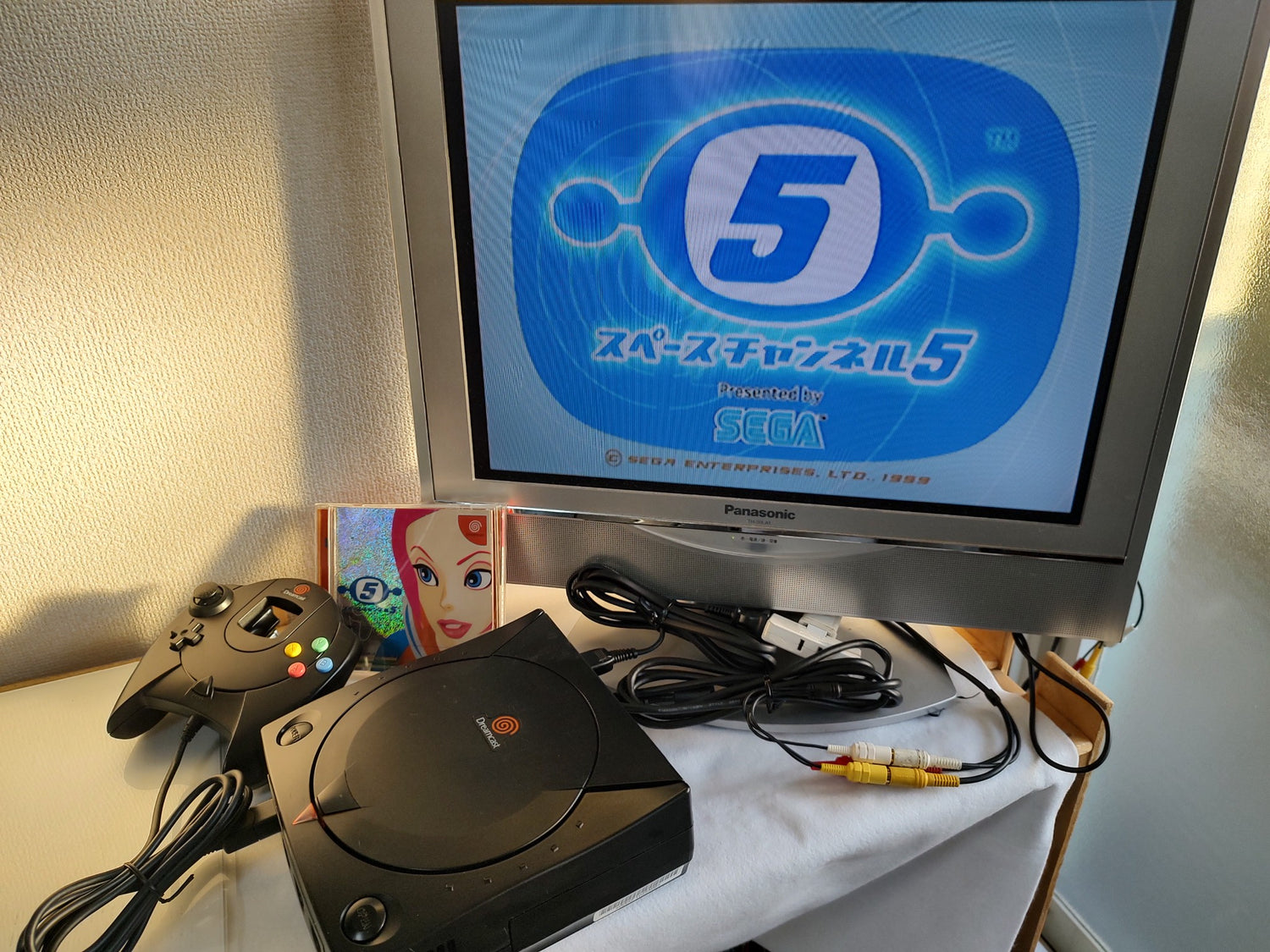SEGA Dreamcast Black Color Model Limited Console set (HKT-3000 