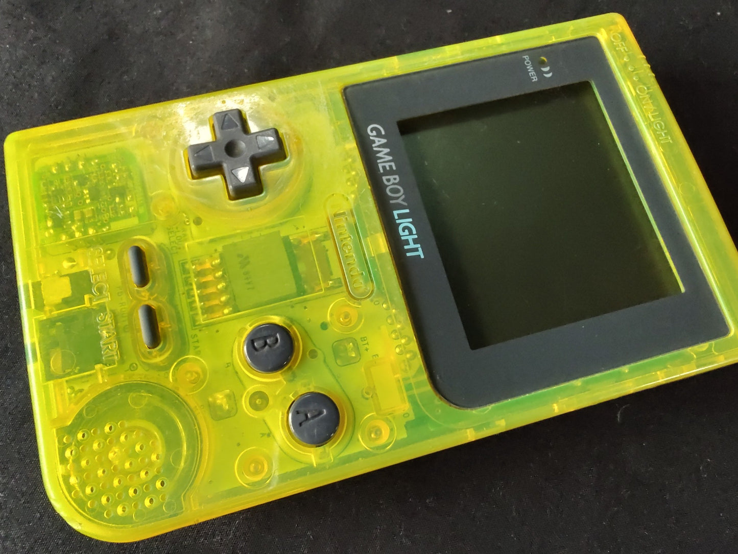 Limited Clear Yellow Toys'r us Nintendo Gameboy Light console, working-f0224-